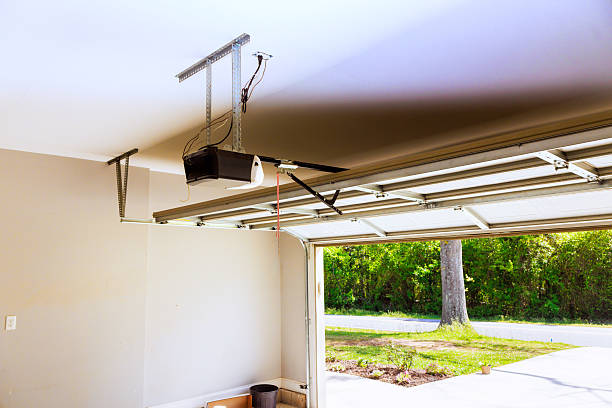 Top rated local Garage Door Panel Replacement specialists in Rosedale, LA